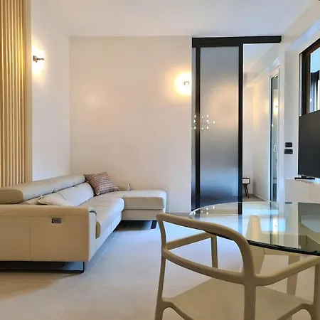 Porta Nuova Chic Apartamento *